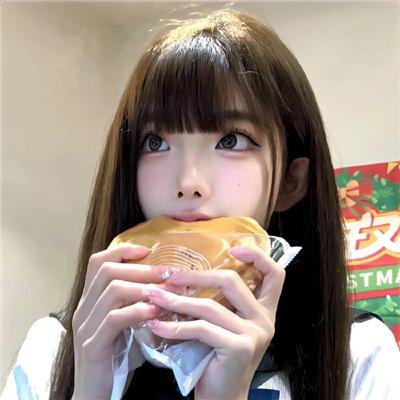 有色彩的女子